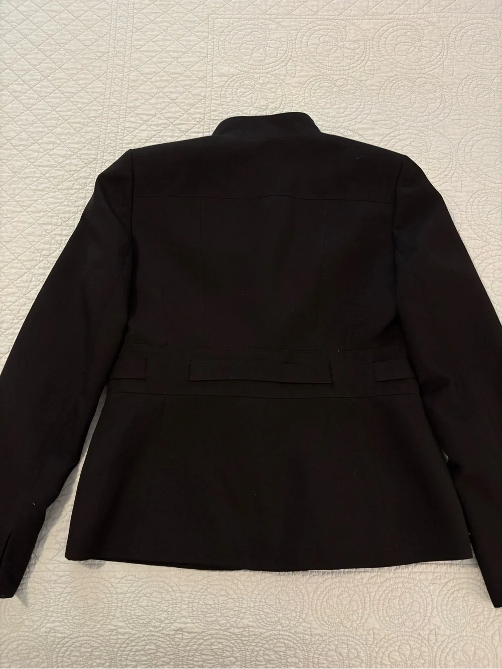 Vintage Y2K Kasper black belted blazer jacket. Size 8.